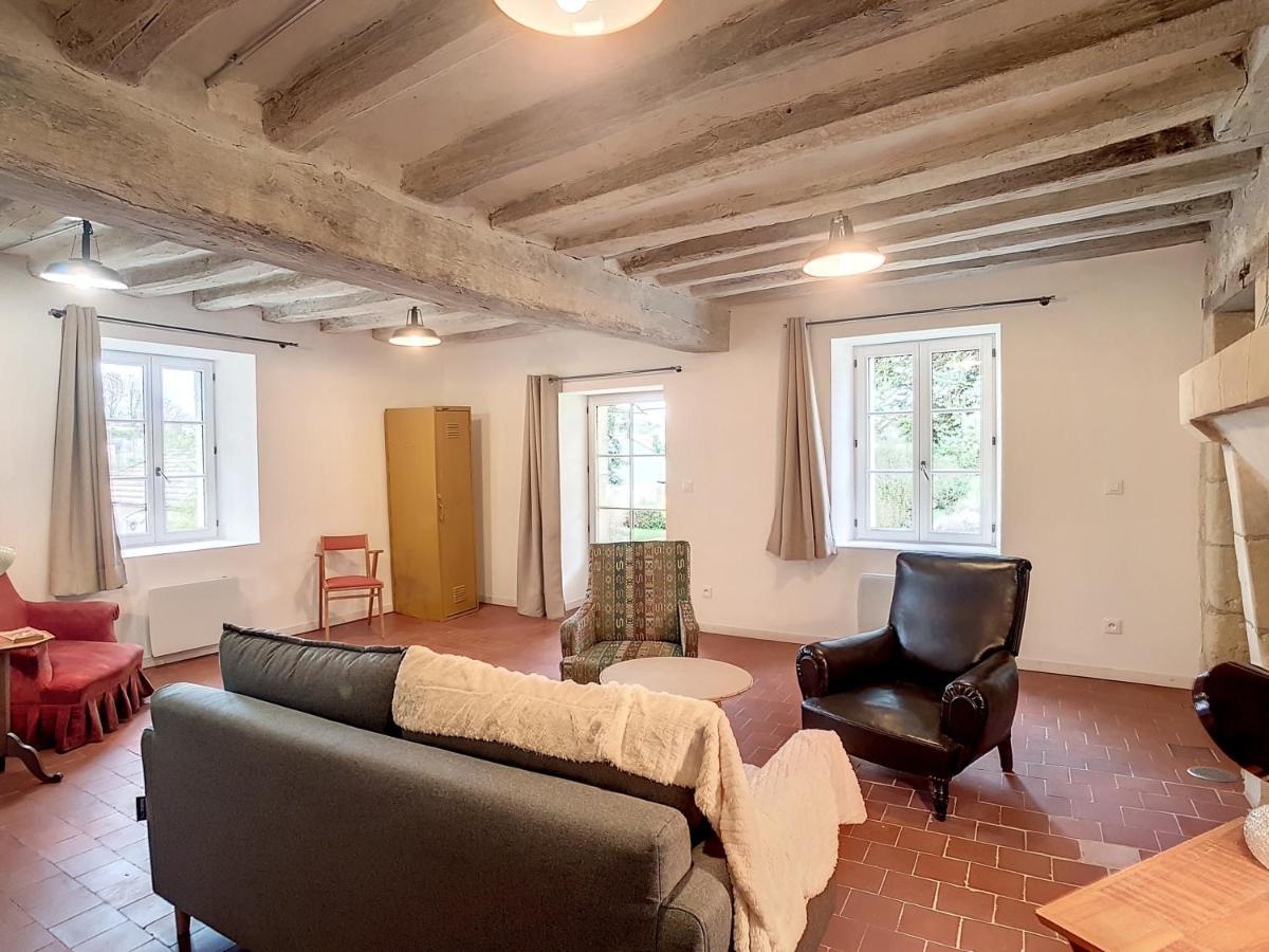 Gite Atypique Au Coeur Du Village - Beauval 5 Min Châteauvieux Buitenkant foto